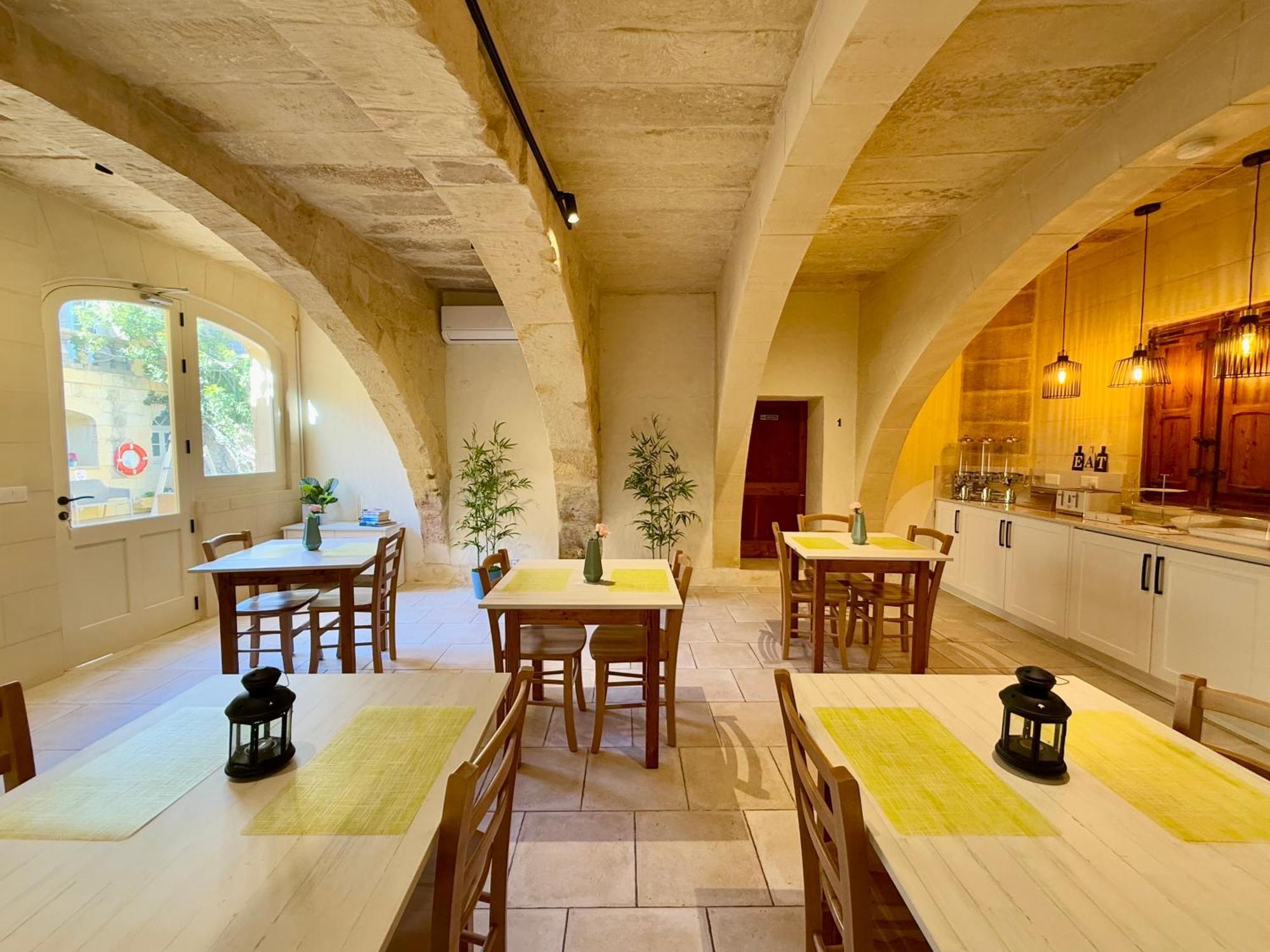 Ta' Matmura B&B Gharb  Exterior photo