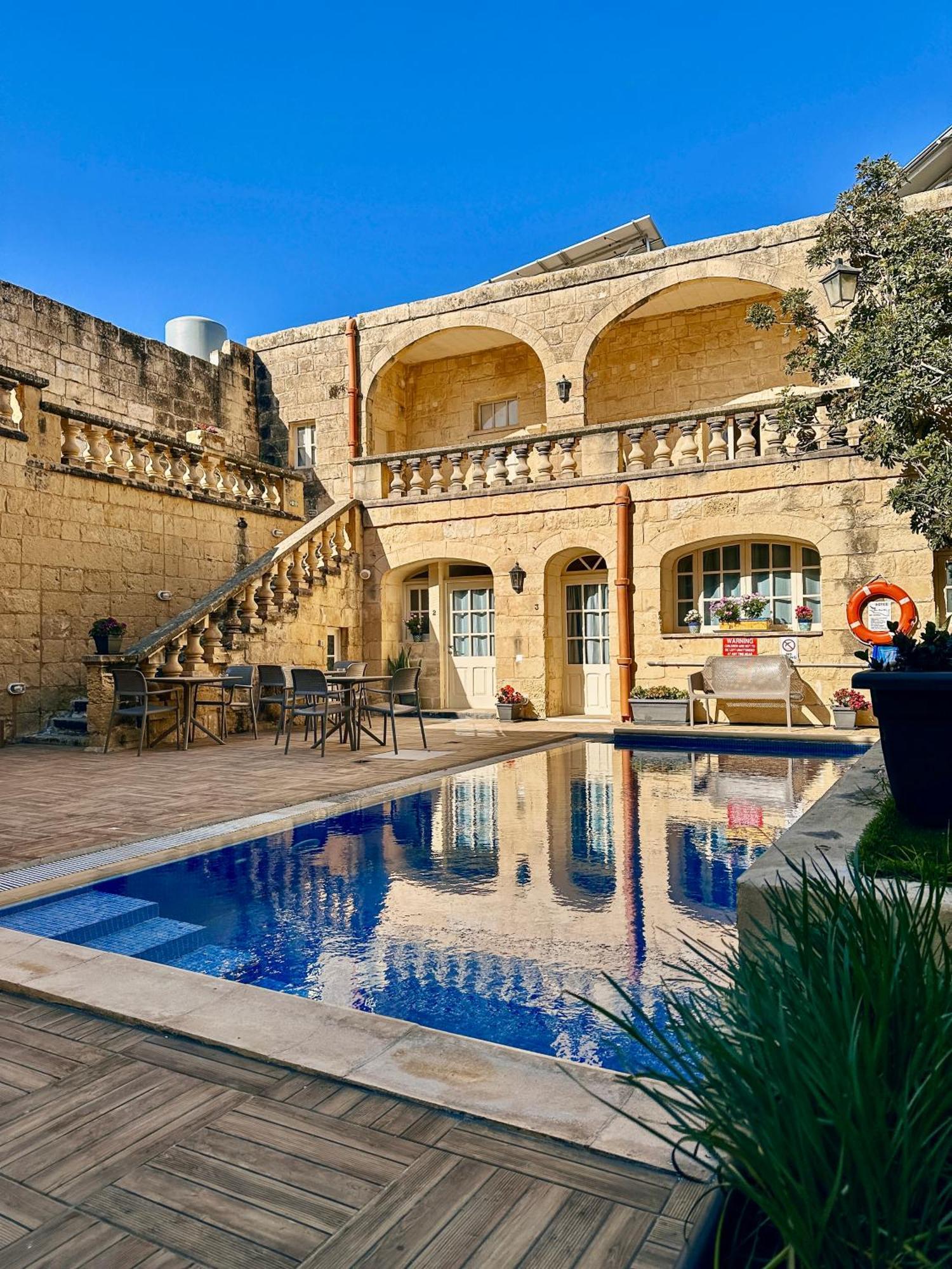 Ta' Matmura B&B Gharb  Exterior photo